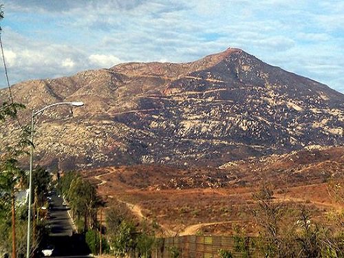 Paseo por Mexico Montaña Cuchuma en Tecate