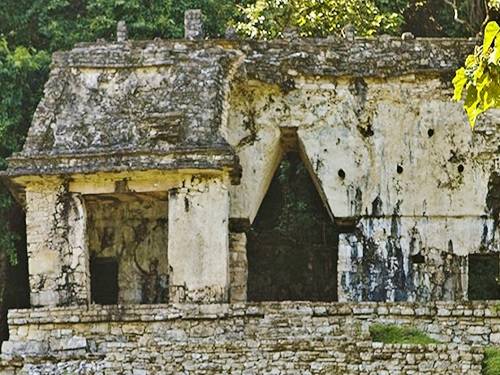 Paseo por México Sitios arqueológicos de  Mukana, Natentsun y Nachoj en Chilón