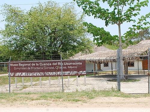 Paseo por México Museo Comunitario Frontera Corozal en Ocosingo