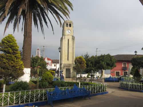 Paseo por Mexico Reloj Monumental de Acaxochitlán