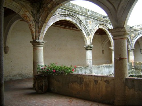 Paseo por México Exterior de Ex convento de Huaquechula