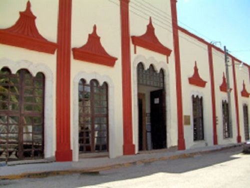 Paseo por México Museo de la Guerra de Castas de Tihosuco en Felipe Carrillo Puerto