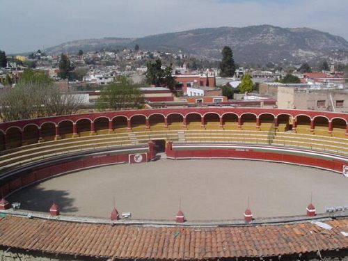 Paseo por Mexico Plaza de Toros Jorge Ranchero Aguilar en Tlaxcala